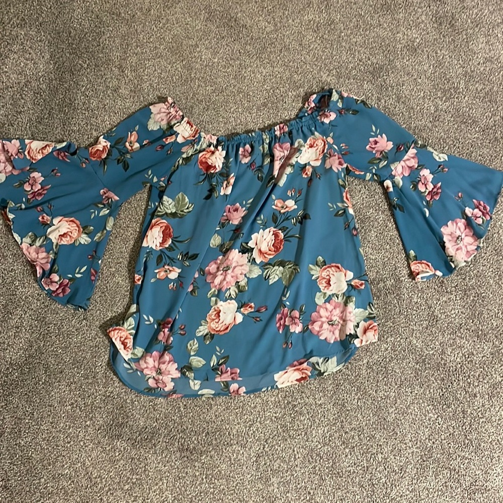 Off shoulder top